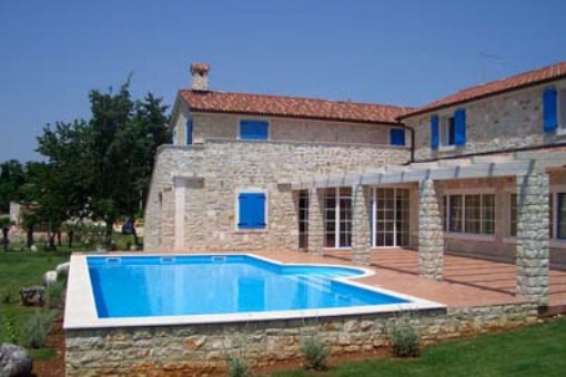 Villa with pool